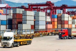 Bộ Công Thương cắt giảm 36 thủ tục xuất nhập khẩu từ ngày 1/5