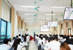 Quy định mới về chuẩn nghề nghiệp giảng viên cao đẳng