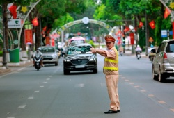 Tăng cường vận tải và bảo đảm ATGT dịp nghỉ Lễ Giỗ tổ Hùng Vương, 30/4 và 1/5