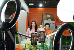 VCCI kiến nghị linh hoạt định danh điện tử, gỡ khó cho người bán hàng online