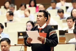 Đãi ngộ nghệ nhân: 'Muốn giữ tiếng chiêng ngân phải giữ được cái bụng ấm'