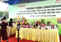 Đặc sản Đất Tổ 'bùng nổ' đơn hàng nhờ livestream và công nghệ số 
