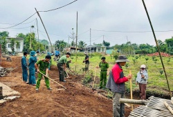 Mô hình “ba tiên phong” Công an xã Sa Loong: Xây dựng công an xã tinh nhuệ, hiện đại và gần dân