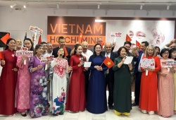 Lan tỏa di sản Hồ Chí Minh và Ngày Văn hoá Việt Nam tại Hy Lạp