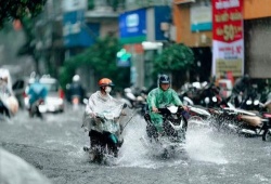 Dự báo thời tiết ngày 13/7: Bắc Bộ có mưa dông rải rác 