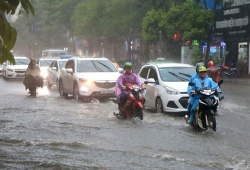 Dự báo thời tiết ngày 27/7: Bắc Bộ có mưa lớn về chiều tối, cần đề phòng lũ quét và sạt lở