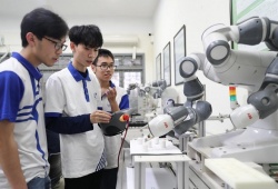 Phấn đấu đến năm 2035, Việt Nam là quốc gia có nhân lực Al hàng đầu khu vực