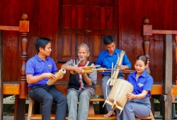 Chính sách đãi ngộ nghệ nhân: Động lực tiếp sức cho 'báu vật sống' giữ lửa di sản