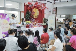 “Dệt Mộng Đêm Rằm”: CLB Tình nguyện Việt Đức mang Tết Trung thu đến các em nhỏ tại Khoa Nhi, Bệnh viện Bạch Mai 