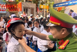 Lan tỏa văn hóa giao thông an toàn từ mái trường Tây Hồ