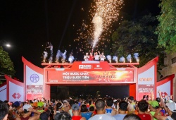 Kỷ lục Marathon nữ tiếp tục được thiết lập tại Marathon Quốc tế Hà Nội Techcombank Mùa thứ 5