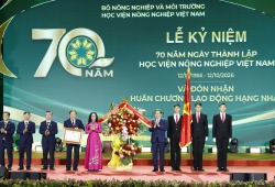 Chủ tịch Quốc hội Trần Thanh Mẫn dự Lễ kỷ niệm 70 năm Học viện Nông nghiệp Việt Nam