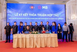 MB và Chi cục Hải quan khu vực XIII ký kết hợp tác, đồng hành cùng doanh nghiệp xuất nhập khẩu trong kỷ nguyên số