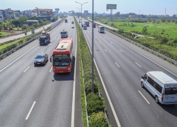 CSGT sẽ xử lý xe chạy chậm bám làn trái trên cao tốc