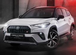 Toyota Corolla Cross Hybrid GR Sport 2026 trình làng có giá gần 990 triệu đồng
