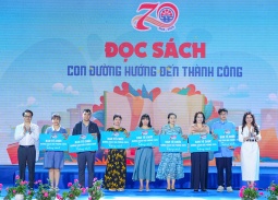 Hải Phòng: Khai mạc Đường sách năm 2025 với chủ đề “Đọc sách - Con đường hướng đến thành công”
