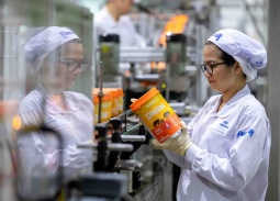 Thị trường nước ngoài lần đầu tiên đóng góp trên 20% doanh thu của Vinamilk