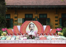 Khai mạc Triển lãm quốc gia “Chủ tịch Hồ Chí Minh - Tinh hoa dân tộc, tầm vóc thời đại”