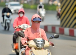 Dự báo thời tiết ngày 20/6: Bắc Bộ mưa dông về chiều tối, Trung Bộ nắng nóng