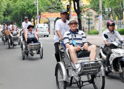 Việt Nam đón hơn 12 triệu khách quốc tế trong 7 tháng