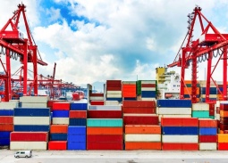 7 tháng đầu năm, thặng dư thương mại của Việt Nam đạt hơn 10 tỷ USD