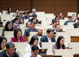 Đề xuất Bộ Xây dựng quyết định giá tối đa vé máy bay nội địa hạng phổ thông