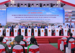 Thủ tướng Chính phủ dự lễ khởi công xây dựng các trường nội trú và liên cấp tại Thanh Hóa