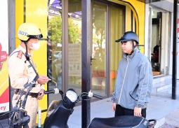 Hải Phòng ra quân tổng kiểm soát phương tiện mô tô, xe máy điện 