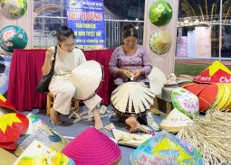 Hà Nội tổ chức Triển lãm quảng bá sản phẩm OCOP và làng nghề phục vụ du lịch xã Thanh Oai năm 2025