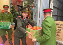 Phường Tây Hồ chung tay vì miền Trung: Lan toả tinh thần “Lá lành đùm lá rách”