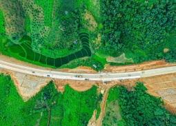 Thủ tướng đánh giá cao các mô hình tương trợ linh hoạt giữa các doanh nghiệp và nhà thầu trong triển khai các dự án trọng điểm