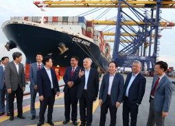 Phó Thủ tướng Thường trực Nguyễn Hòa Bình thăm Cảng container Quốc tế Hateco Hải Phòng