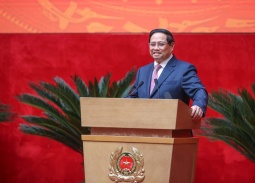 Thủ tướng nêu vai trò '3 tiên phong', '3 gương mẫu' của lực lượng công an nhân dân