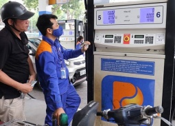 Giá xăng, dầu giảm mạnh từ 15h chiều nay