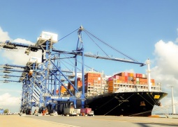 Xuất nhập khẩu hàng hóa Việt Nam cán mốc lịch sử 900 tỷ USD