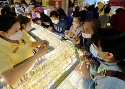 Giá vàng và ngoại tệ ngày 5/1: Vàng SJC tăng 3,4 triệu đồng/lượng 