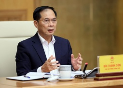 Phó Thủ tướng giao Bộ Công Thương hoàn thiện Đề án tổ chức Hội chợ mùa Xuân trong ngày 9/1