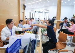 Bộ Nội vụ hướng dẫn xếp lương đối với người được tuyển dụng vào công chức, áp dụng từ 1/3/2026