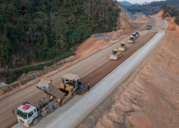 Bộ trưởng Bộ Xây dựng ghi nhận nỗ lực thi công hai dự án cao tốc trọng điểm tại Lạng Sơn và Cao Bằng