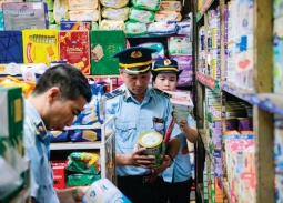 Tăng mức phạt buôn lậu, gian lận thương mại và hàng giả để siết kỷ cương thị trường