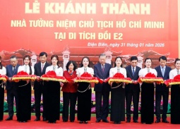 Tổng Bí thư Tô Lâm dự lễ khánh thành Nhà tưởng niệm Chủ tịch Hồ Chí Minh tại Đồi E2, Điện Biên