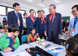 Tổng Bí thư Tô Lâm dự lễ khánh thành Trường phổ thông nội trú liên cấp Si Pa Phìn, Điện Biên