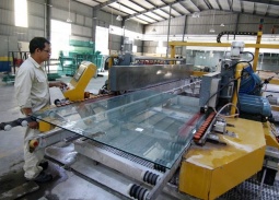 Bộ Công Thương áp thuế chống bán phá giá tạm thời với kính nổi từ Indonesia và Malaysia