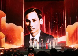 Hòa nhạc Ánh sáng – Chào năm mới 2026: Rực rỡ sắc màu tại Thủ đô Hà Nội