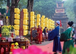 Tái hiện nghi lễ ‘Tống cựu nghinh tân’ trong Hoàng thành Thăng Long