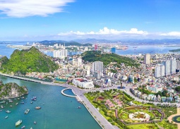 Quảng Ninh điều chỉnh mục tiêu tăng trưởng GRDP năm 2026 lên trên 13%