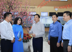 Bộ trưởng Trần Hồng Minh thị sát giao thông trước giờ đón Tết