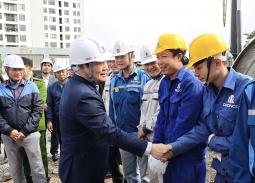 Chủ tịch UBND TP Hà Nội Vũ Đại Thắng kiểm tra, chúc Tết các công trường dự án chống ngập