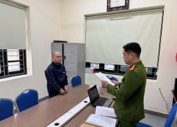 Bắt giữ nhanh kẻ cướp tiệm vàng tại Quảng Ninh