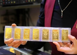 Giá vàng hôm nay 25/2: Vàng tăng trước ngày Vía Thần Tài, chuyên gia khuyến cáo